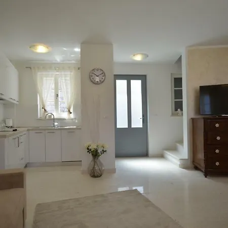 Holiday Home Dora Rovinj Extérieur photo