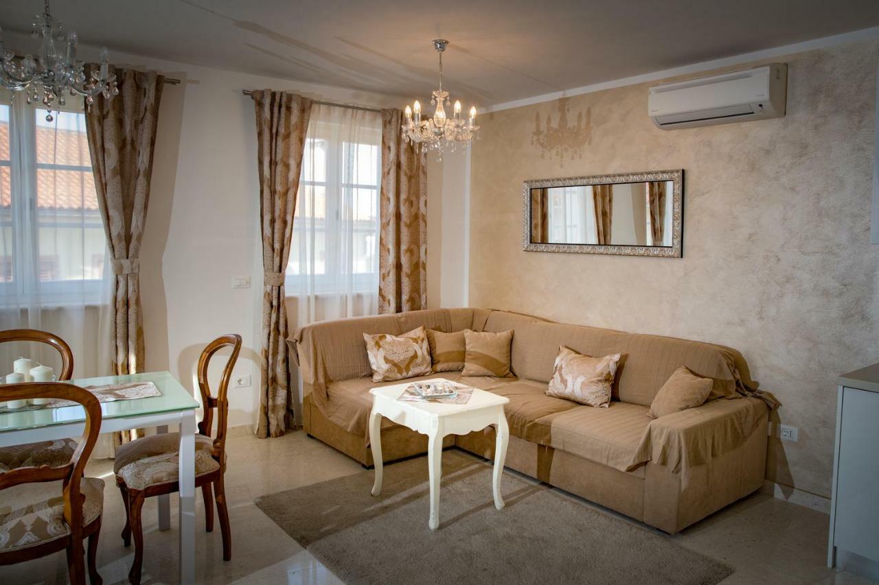Appartement Holiday Dora *