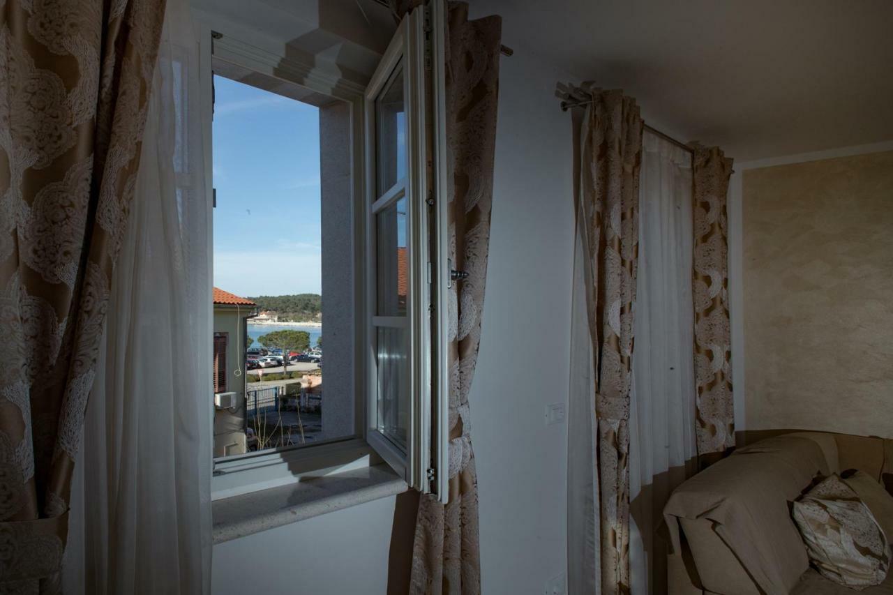 Appartement Holiday Dora *